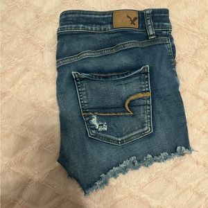 American Eagle distressed midi shorts, Size 12